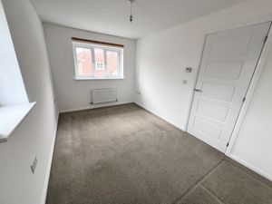 Bedroom - click for photo gallery